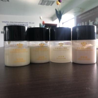 China Cosmetic / Plastic Aluminum Tube Bottle Packing 20ml 30ml Mini Hotel Shampoo. cosmetic packaging tube for sale