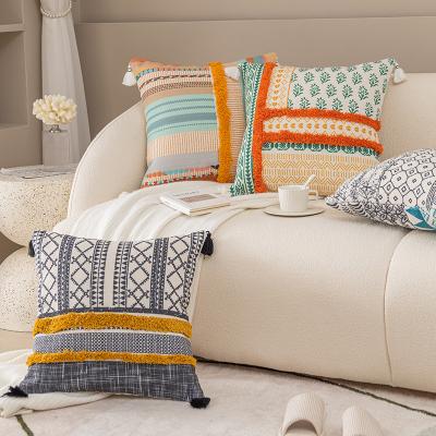 China Cushion Cover Home Sofa Soft Warm Tufted Boho Anti-Static Moroccan Tufted Blankets Shape Design Macrame Pillow Case for sale