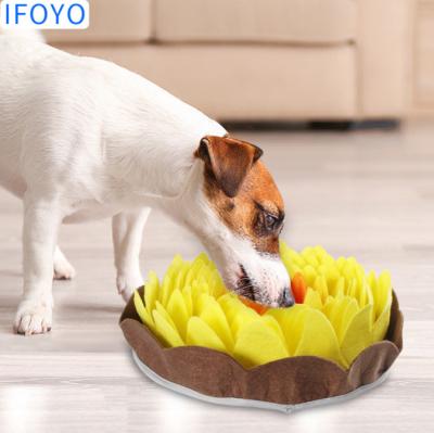 China Viable Pet Sniff Mat Dogs Slow Consumption Energy Food Mat Hide Treasure Play Mat for sale