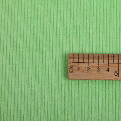 Cina Custom Green 8 Wale Corduroy Fabric Elastic Corduroy Cotton Fabric For Clothing in vendita