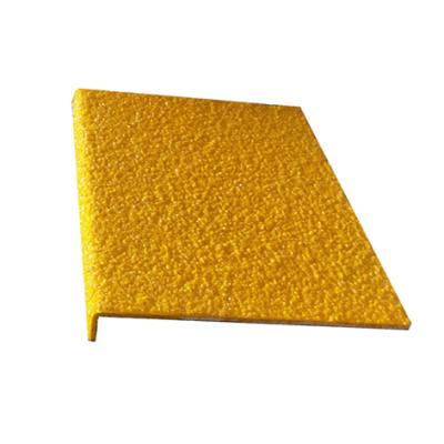 China Outdoor/Indoor Stair Nosing Durable Grit FRP Fiberglass Stair Tread Covers For Concrete Stair Step for sale