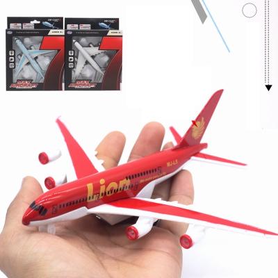 China 2021 Hot Selling Diecast Toy Pull Back Boeing 777 Airbus A340 Alloy Die Cast Airplane Model for sale