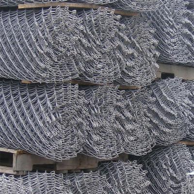 China Manufacturer Wholesale 11 Gauge Easily Assembled Chain Link Galvanized Steel Fence for sale