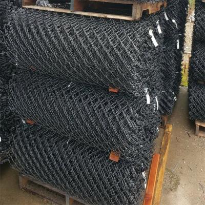 China Wholesale Friendly Residential Commercial Easily Assembled 4ft 8ft Black Chain Link Fence for sale