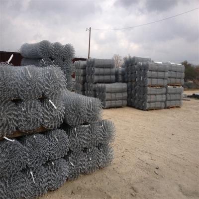 China Easily Assembled Residential Commercial 5ft 6ft 8ft 10ft Galvanized Green Black Chain Link Fence for sale