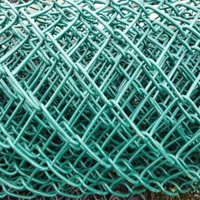 China Manufacturer Wholesale Vinyl Coat Green Color Roll PVC Chain Link Fences Easily Assembled for sale