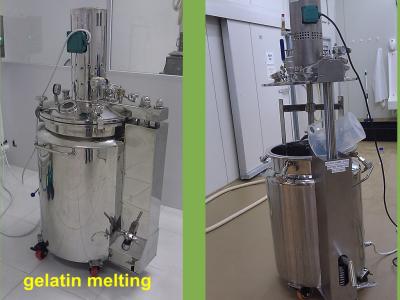 China Máquina de la cápsula de gelatina con la gelatina movible Melter/el tanque de servicio en venta