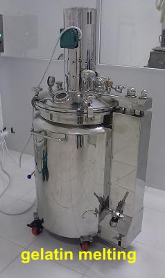 China Máquina automática de la encapsulación, máquina doble de la cápsula de gelatina del tanque de alimentación de la gravedad en venta