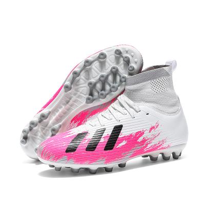 China Rubber Training Shoe Wholesale Delivered OEM Clear Price PVC Mens Boots Predatory Soccer Boots Shoes for sale