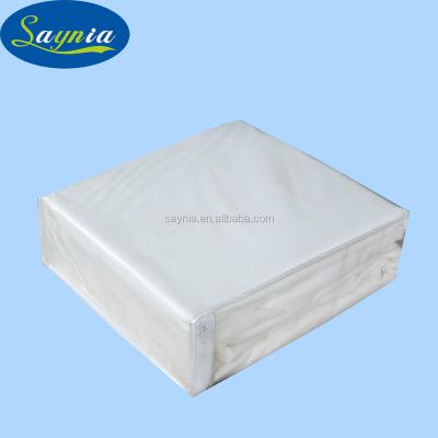 China Plush Foldable Waterproof Mattress Cover for sale