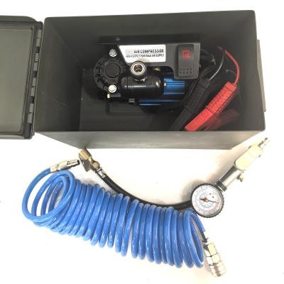 Chine Compresseur d'air de voiture tout-terrain DC12v à cylindre unique pour gonflement des pneus de voiture à vendre