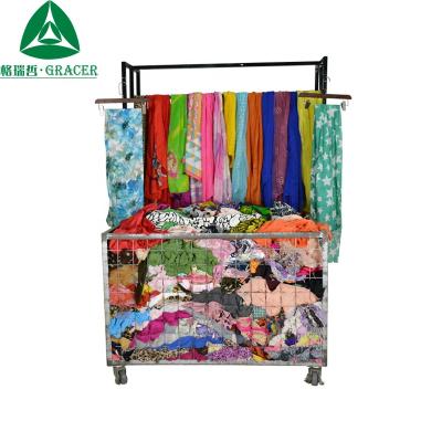 China Bohemian Style Bohemian Style Used Ladies Silk Scarf 100KG Pack Used Clothing for sale