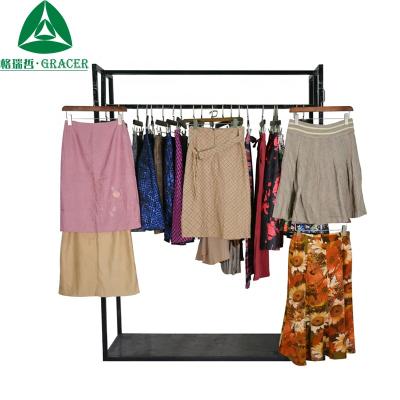 China Women used clothing fashion ladies woolen skirt long clothing in Korea for sale