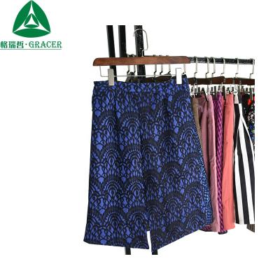 China 2021 new arrival popular woman clothes used muslim long skirt second-hand clothing for sale