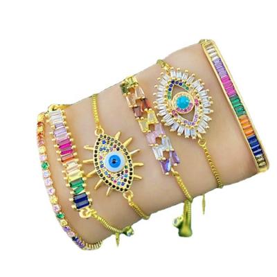 China TRENDY Fashion Personality Eye Butterfly Snake Enamel Gold Ladies Bracelets for sale