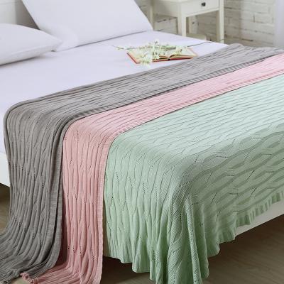 China Daily Life Summer Throw Blanket 100% Bamboo Cooling Fiber Made Blanket Bedspread Bamboo Knitted Blanket for sale