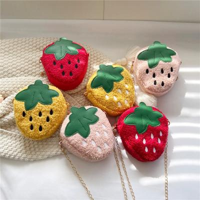 China DAIDAIMU Fashion Cute Messenger Bags Children's Mini Strawberry Pattern Chains Polyester Cross - Body Coin Purse Bag for sale