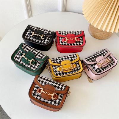 China DAIDAIMU Fashion New Fashion Mini Korean Version Princess Girls Bag Chain Cross - Body PU Shoulder Mini Bag For Girls for sale