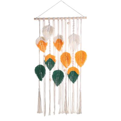 China Vintage Bohemian Bohemia Wall Hanging Handmade Woven Feather Leaves Dream Catcher For Home Decoration Accessories for sale