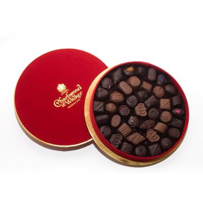 China Recyclable Velvet Paper Chocolate Packaging Box Fancy Round Chocolate Box for sale