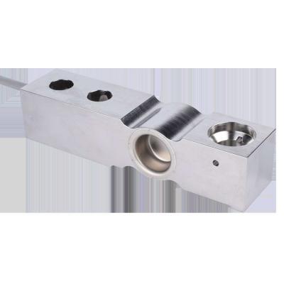 中国 4.4 Ton S Beam Load Cell CE Certificate Shear Beam Stainless Steel  Load Cell 販売のため