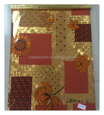 China Oilproof Embossed Gold / Silver PVC Tablecloth With Printing for sale