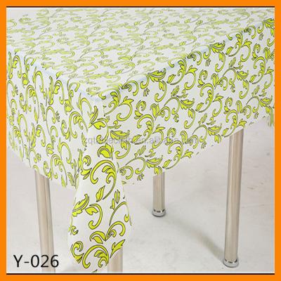 China Oilproof Flannel Backed Vinyl Fabric PVC Transparent Printed Table Cloth for sale