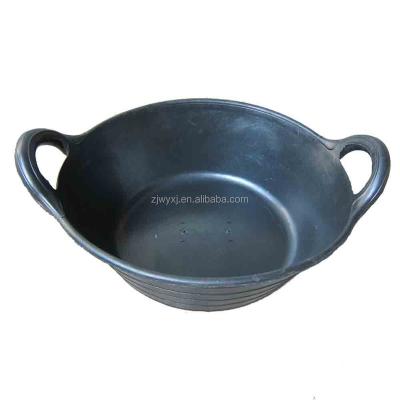 China Horse Feeding Hot Selling Recycled Buckets Tubs Flexible Rubber Bowl For Horse Feeding for sale