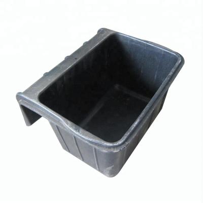 China 16L Hanging Rubber Manger Feeder Bowl REACH 42*31*23cm for sale