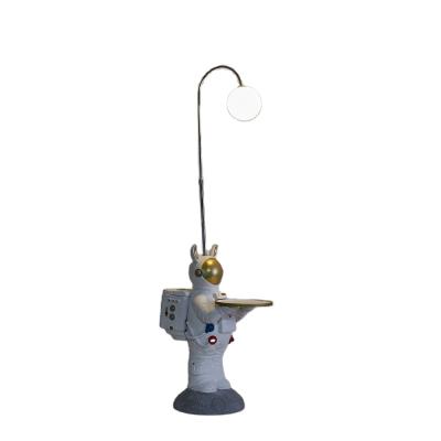 China New Design Modern Astronaut Moon Standing Light Modern Decoration Home Led Floor Lamp for sale