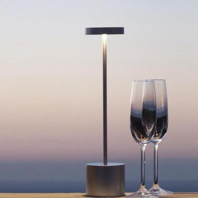 China New modern modern Nordic decoration design night light table lamp for bedroom table for sale