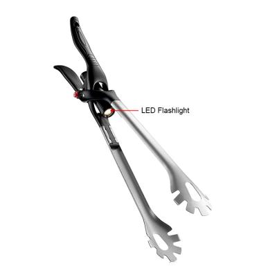 China Easily Cleaned Useful Outdoor Meat Led BBQ Tongs Overnight With Flashlight for sale