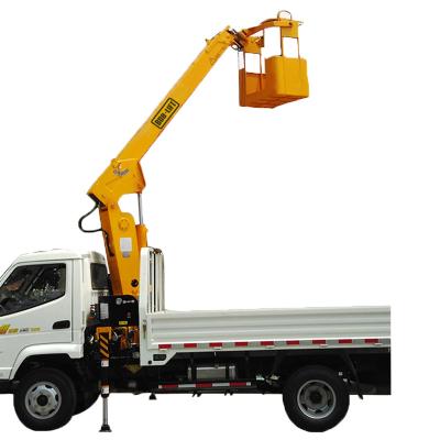 China TRUCK CRANE Telescopic Man Lifting Basket Crane For Truck for sale