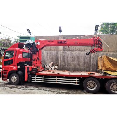 China TRUCK CRANE 5 ton 10 ton hydraulic telescopic lead lift boom truck mounted crane for sale for sale