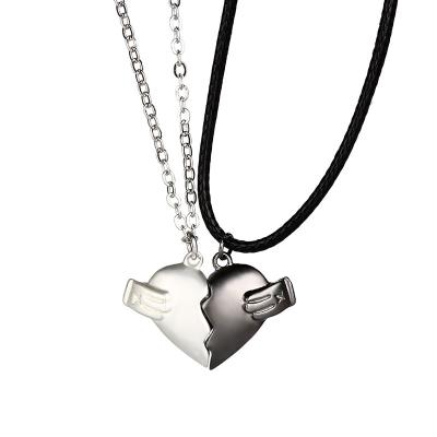 China Fashionable magnetic attraction necklace black and white lovers love necklace double color necklace for sale