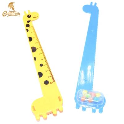 China Natural Giraffe Shaped Ruler Toy Candy Nice And Fun Giraffe Ruler With Multi Color Candy for sale