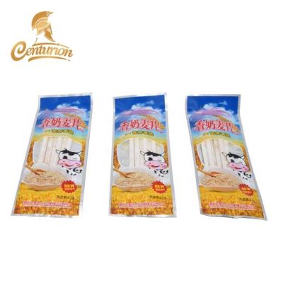 China Natural healthy tasty ready-to-eat cereal filled with flavored milk through a straw for sale