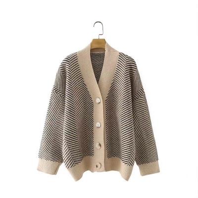 China Anti-wrinkle Fashion Winter Elegant V-Neck Sweater Cardigan Loose Knitted Casual Knitted Jacket for sale