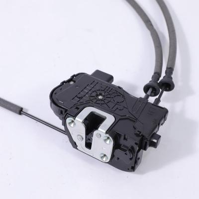 China Automotive Parts Auto Front Spare Parts Left Right Car Door Lock Actuator 81310-2Z010/81320-2Z010 Compatible Good Quality For Hyundai IX35 2010 for sale