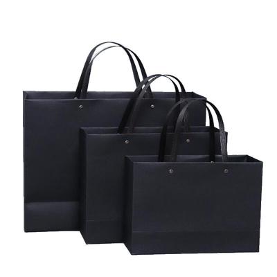 China Customized Logo Black Luxury Shopping Gift Paper Bag With Handle with Flexo Printing for sale