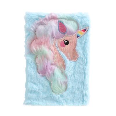 Cina Scuola femminile Unicorn Plush Notebook Lovely Fluffy Unicorn Design 4 colori personalizzati in vendita