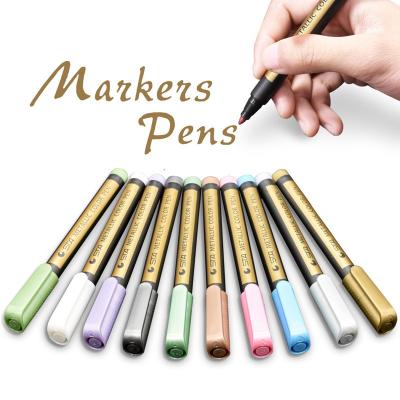 Cina DIY Black Cardboard Art Marker 8151 Color Metal Vernice Nota Numero Pen Flat Brush Tip in vendita