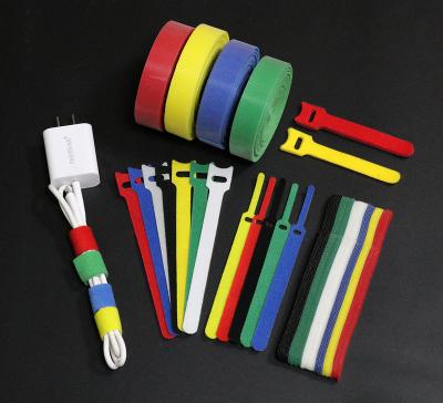 China 15mmX100mm Cuttable Loop Self Adhesive Strap Hook Loop Fastener Data Wire Layout Viable Te koop