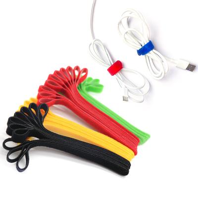 China Self Adhesive Colorful P Type Magic Band Cable Tie for Charger or Ear Phone Strap Hook and Loop Nylon Band zu verkaufen