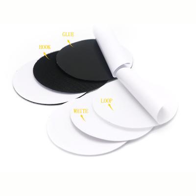 China Custom Factory Viable No Residue Nylon Self Adhesive Mat Pads Anti Slip Hook And Loop Tie Downs Tapes Cable Ties Sticky Dots Anti Slip zu verkaufen