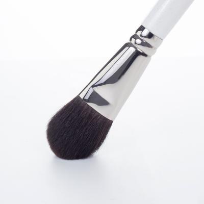 China Flat brush high quality low price single face makeup squirrel hair blush brush for sale