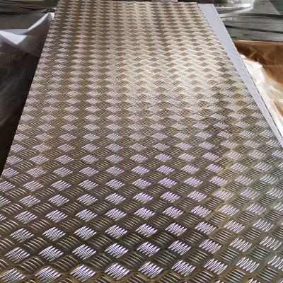 China Anti-Slip Plate Tread / Aluminum Checker Plate 1050/1060/1100/3003/5052/6061 for sale