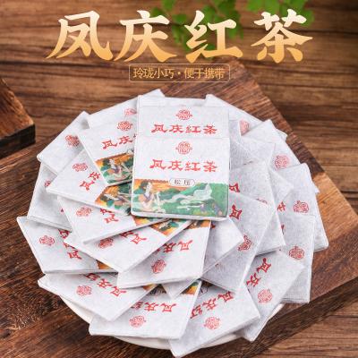 China Yunnan Fengqing Square Compressed Black Tea 5cm 250g/bag of Tea for sale