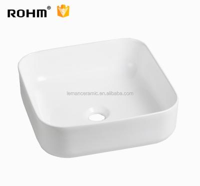 Chine LM-D386 Chaozhou Luxurious Decorative Lavatory Sinks Bathroom Basin Eco-friendly Ceramic Sink Basin à vendre