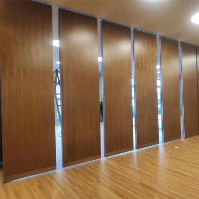 China Flexible Flexible Wooden Sound Proof Room Hanging Dividers Partition For Hotel for sale